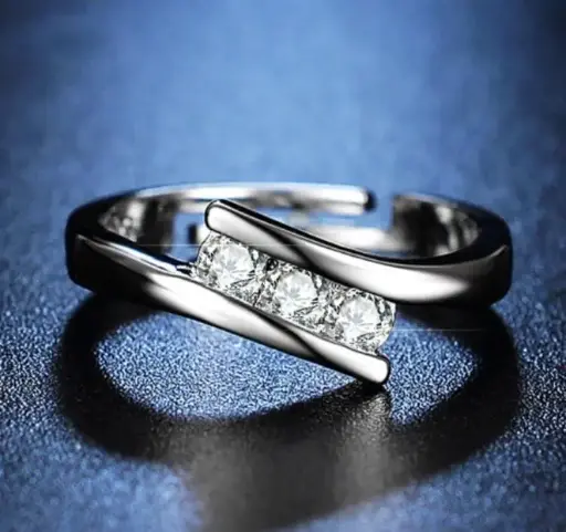 Modern Design Silver Plated Zircon Adjustable Ring for Women